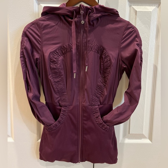 Lululemon Athletic Jacket - Picture 1 of 3